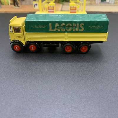 EFE 1/76 AEC MAMMUT MAJOR 4 ACHS PRITSCHEN LKW LACONS BRAUEREI 11005DL