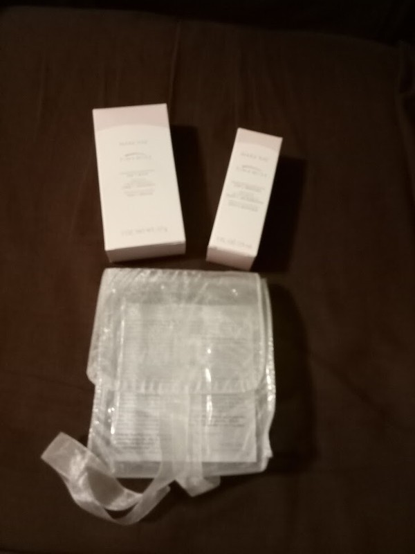 Mary Kay Microdermabrasion Set In Gift Bag