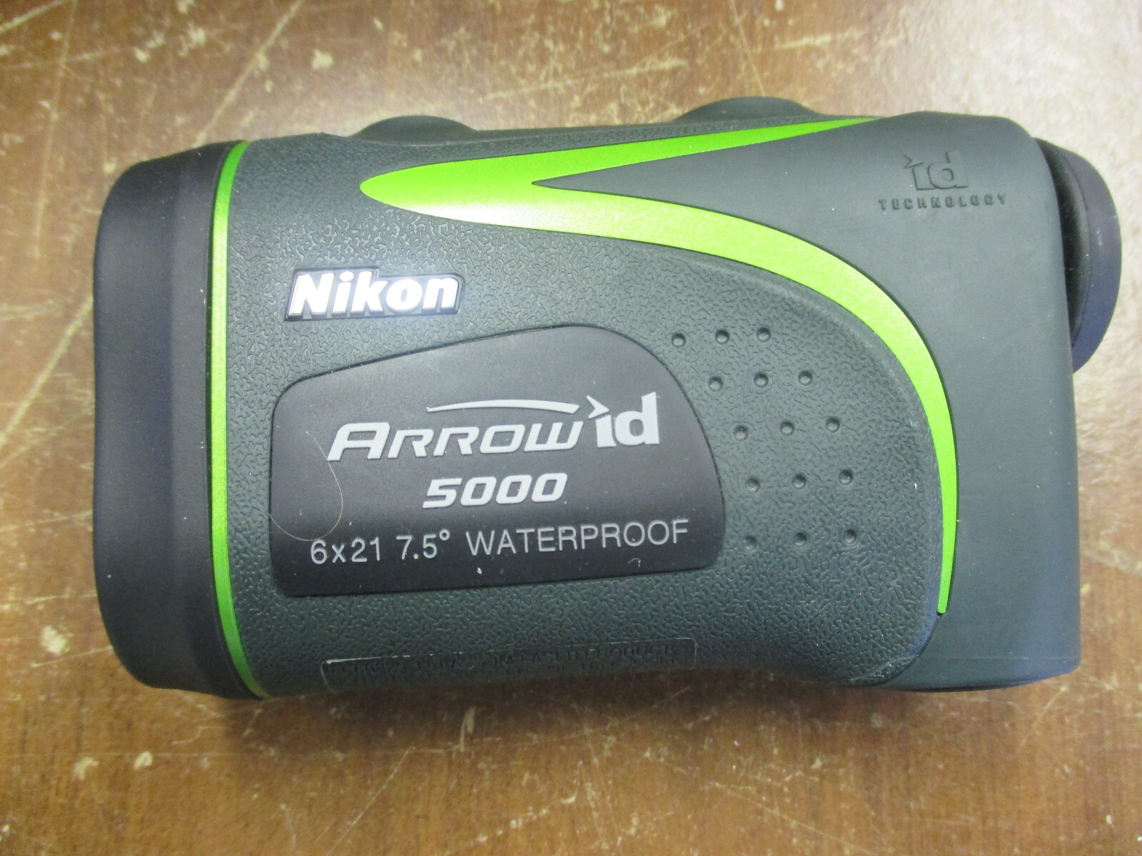 Nikon Arrow id 5000 Bowhunting Laser Rangefinder in the original box eBay