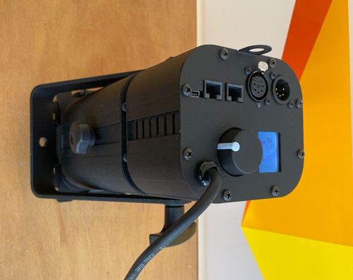 Teclumen Mini Pony PC DMX con pannello porta e cavo di collegamento spina Schukos - Foto 4 di 6