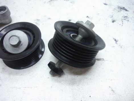 673005495 MASERATI GHIBLI BELT PULLEY ASSY