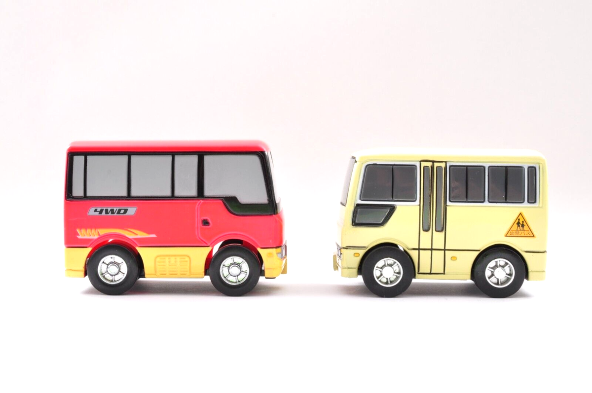 FUSO CANTER New Generation ミニカー 5個セット s-l1200.png