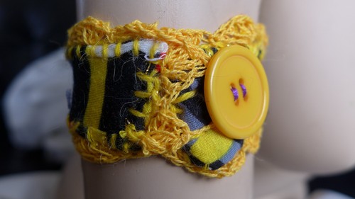 HANDMADE STATEMENT BRACELET FABRIC WITH YELLOW CROCHET NO METAL NO STONE GIFT - Picture 3 of 12