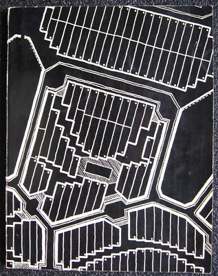 Houses Generated by Patterns, Center For Environmental Structure, 1970 Printing