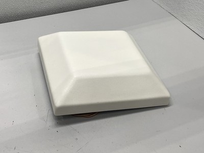 Amphenol 752.01.05.00 UHF TETRA Wideband Indoor Panel Antenna 380-470MHz