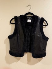 CHANEL leather and rabbit fur vest 38 Made In France