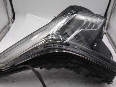 Passenger Right Headlight Without Automatic High Beam Fits 17-18 CT6 673958