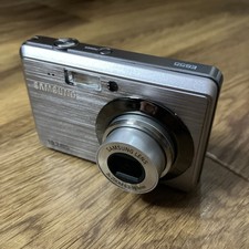 Samsung ES55 10.2MP Vintage Digital Camera Silver Case Battery SD Fully Working