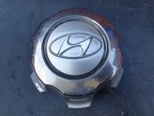 One Genuine Hyundai Terracan Alloy Wheel Centre Cap x1