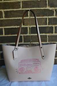 coach market tote ice pink