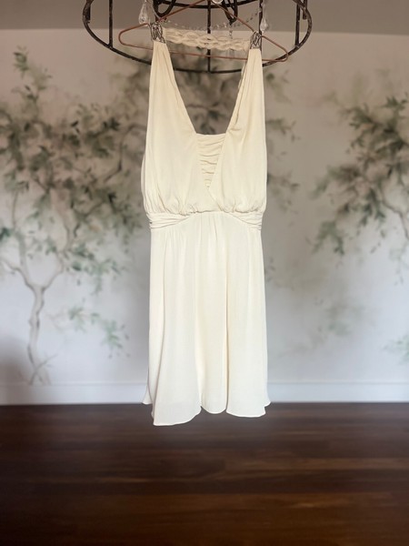vestido Hoss intropia a estrenar