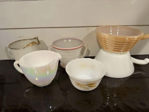 Vintage Mixed Lot Fire-King Federal Glass Creamer Bowls Milk Glass Peach Luster