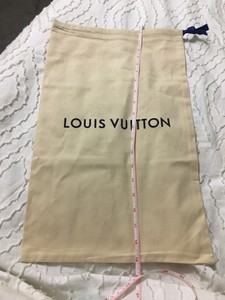 louis vuitton drawstring dust bag