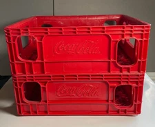 2 VTG Coca-Cola 32 oz Bottle 6 Pack RED PLASTIC CRATES Rehrig Pacific/Huskylite