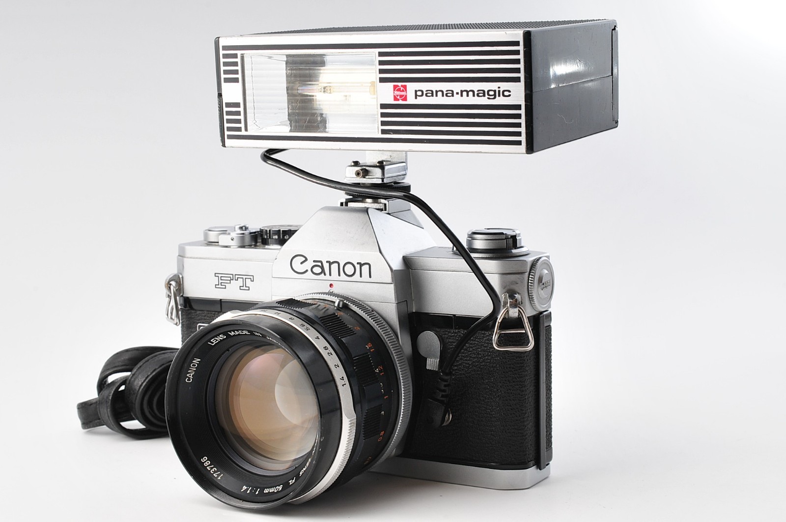 [Exc+5] Vintage Canon FT 35mm Film Camera w/ FL 50mm f/1.4 Lens Flash Kit #399