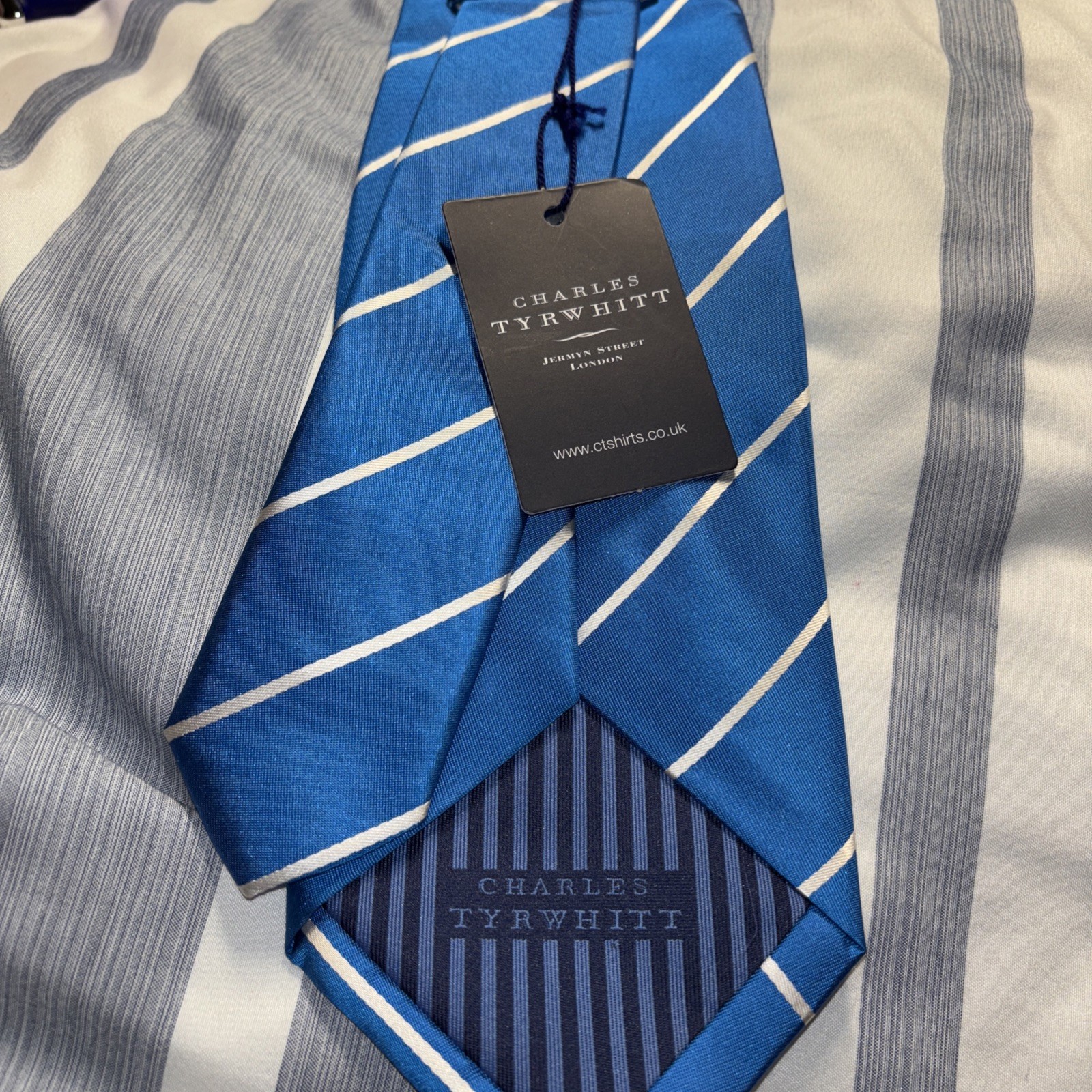 charles tyrwhitt Tie Blue With White Strips BNT