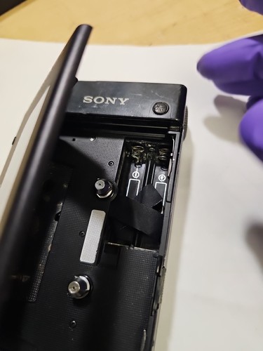 Rare SONY Recording Walkman WM-R2 Stereo Casse Recorder- UNTESTED-SPARES/REPAIR. - Picture 18 of 21