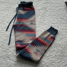 American Eagle Womens XS Pants Knit Joggers Aztec Cozy Soft Western Cowgirl