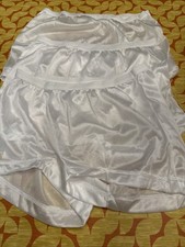 Carole Flattering Fit Undies Granny Panties Size 8 3 Pair 320 Nylon