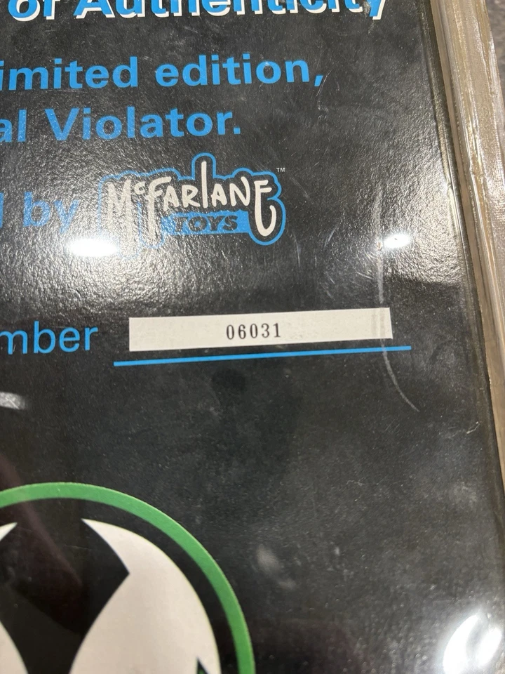 Violador McFarlane Toys Spawn edição limitada 1995 assinado por Todd McFarlane - Imagem 4 de 4