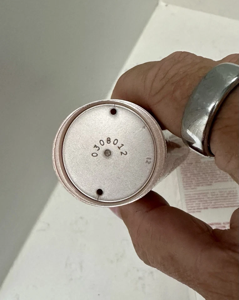 Suero contorno facial Clarins V Shaping Facial Lift V 1,6 OZ (50 ml) Foto 2 de 2