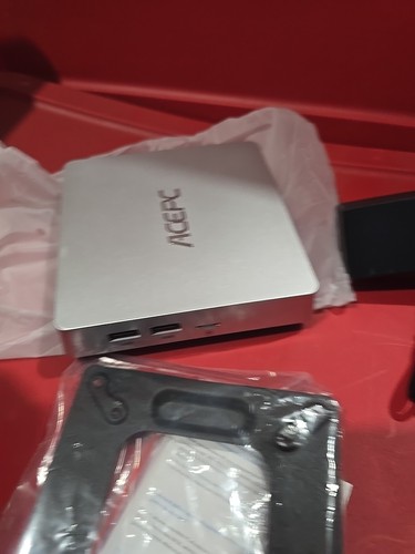 Acepc T11 Plus Silver Cord Intel CPU Z8350 4GB RAM 64GB HDMI WIN 10 NEW - Picture 3 of 5