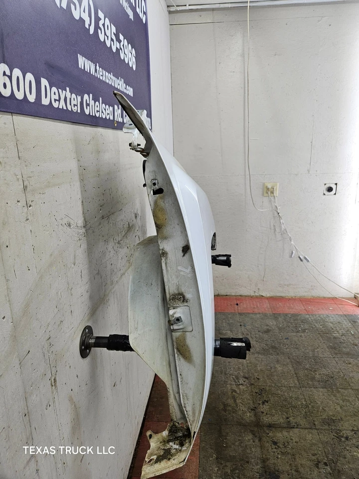 2007-2013 雪佛兰索罗德乘客侧前右手挡泥板 1500 2500 3500 HD — 第 4/4 张图片