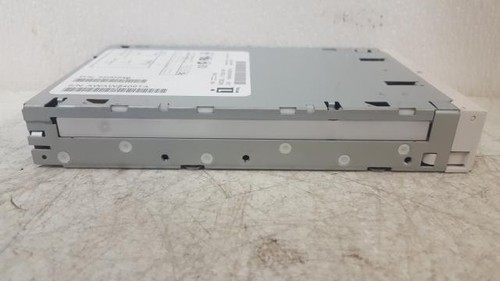 Iomega Z100ATAPI 30086600 Apple Zip 100 IDE Internal Zip Drive White Bezel - Picture 4 of 5
