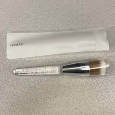Clinique Buff Brush - Full Size New With Cover