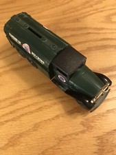 ERTL 1930 Standard Oil Red Crown Gasoline Diamond T Tanker Truck Bank