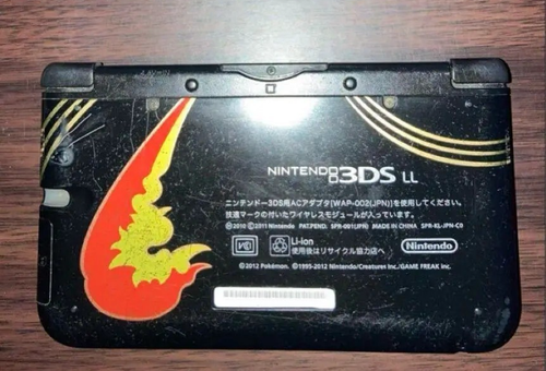 Nintendo 3DS LL Charizard Black Edition Console Japan Import Pokémon Center - Picture 2 of 6