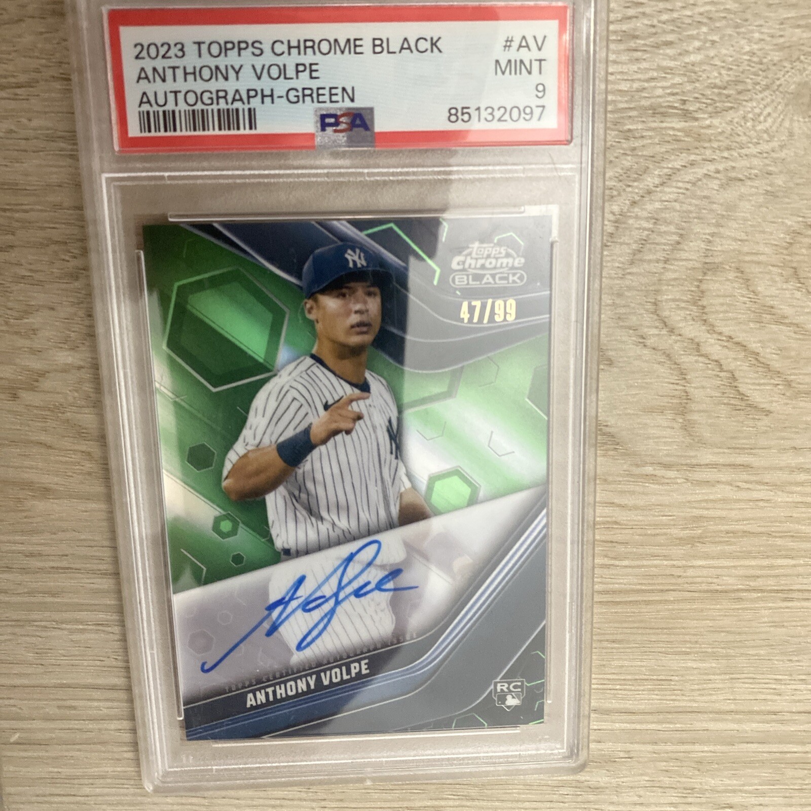 2023 Topps Chrome Black - Autographs Green Refractor Anthony Volpe /99