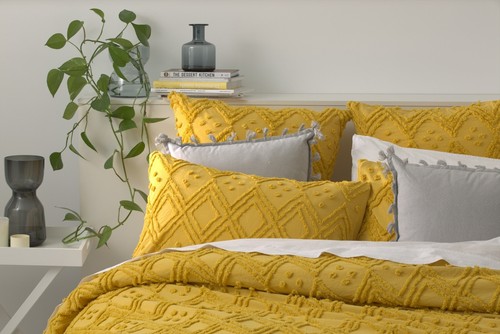 Park Avenue Medallion cotton Vintage washed Tufted Quilt Cover Set Misted Yellow - Picture 2 of 4