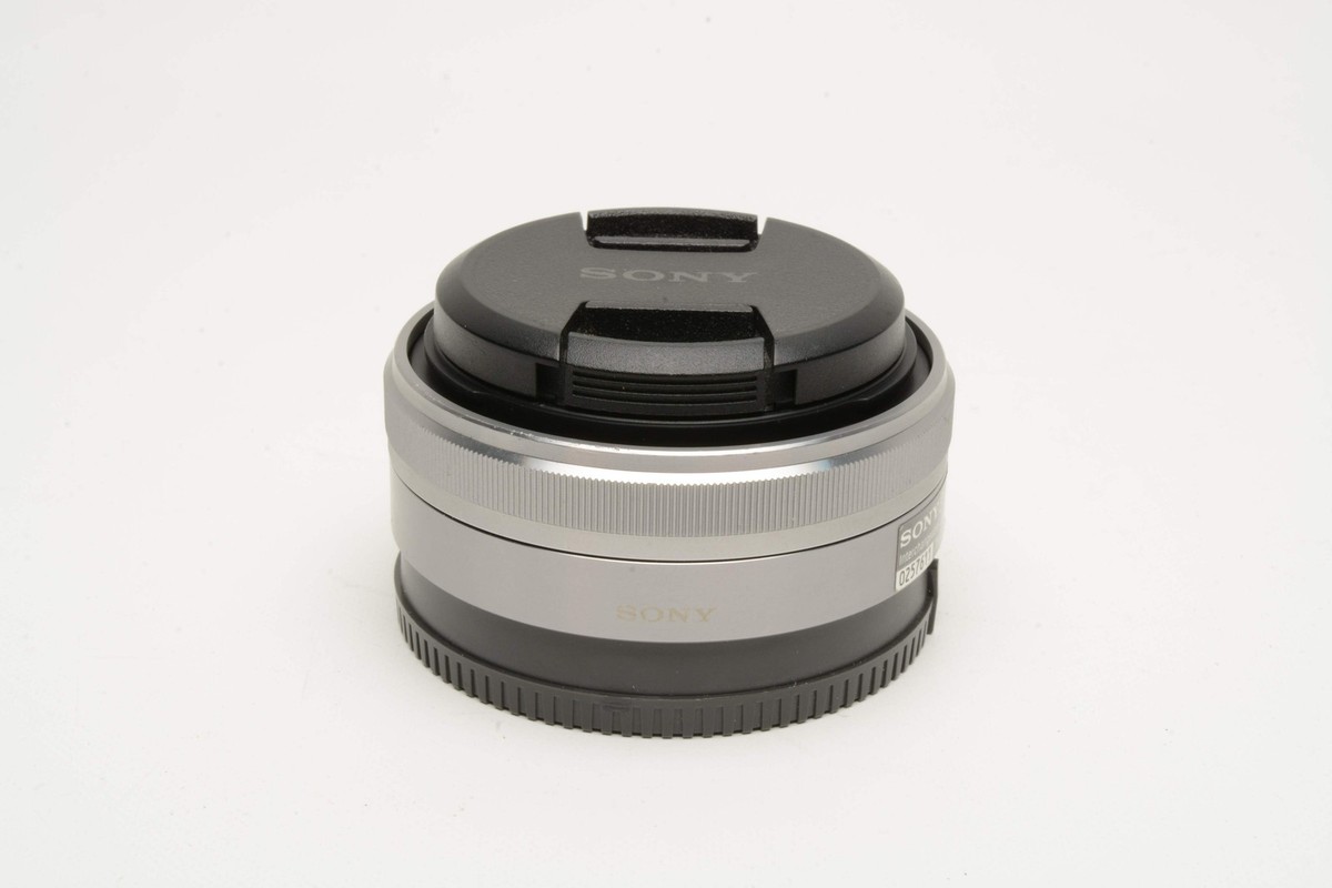 Sony 16mm f2.8 SEL16F28 wide angle E-mount lens, Caps, Great! | eBay