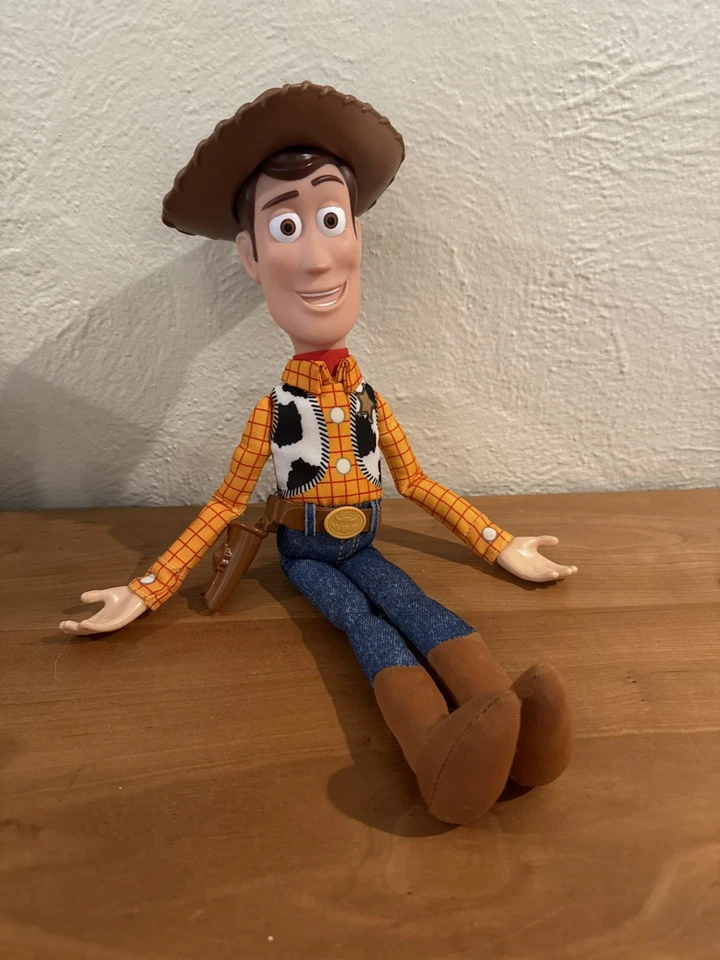 Disney Pixar Toy Story Sheriff Woody Talking Muñeco de Peluche con Sombrero 15" Foto 2 de 4