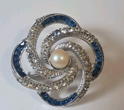 Vintage CINER Signed blue pave glass rhinestone rose brooch