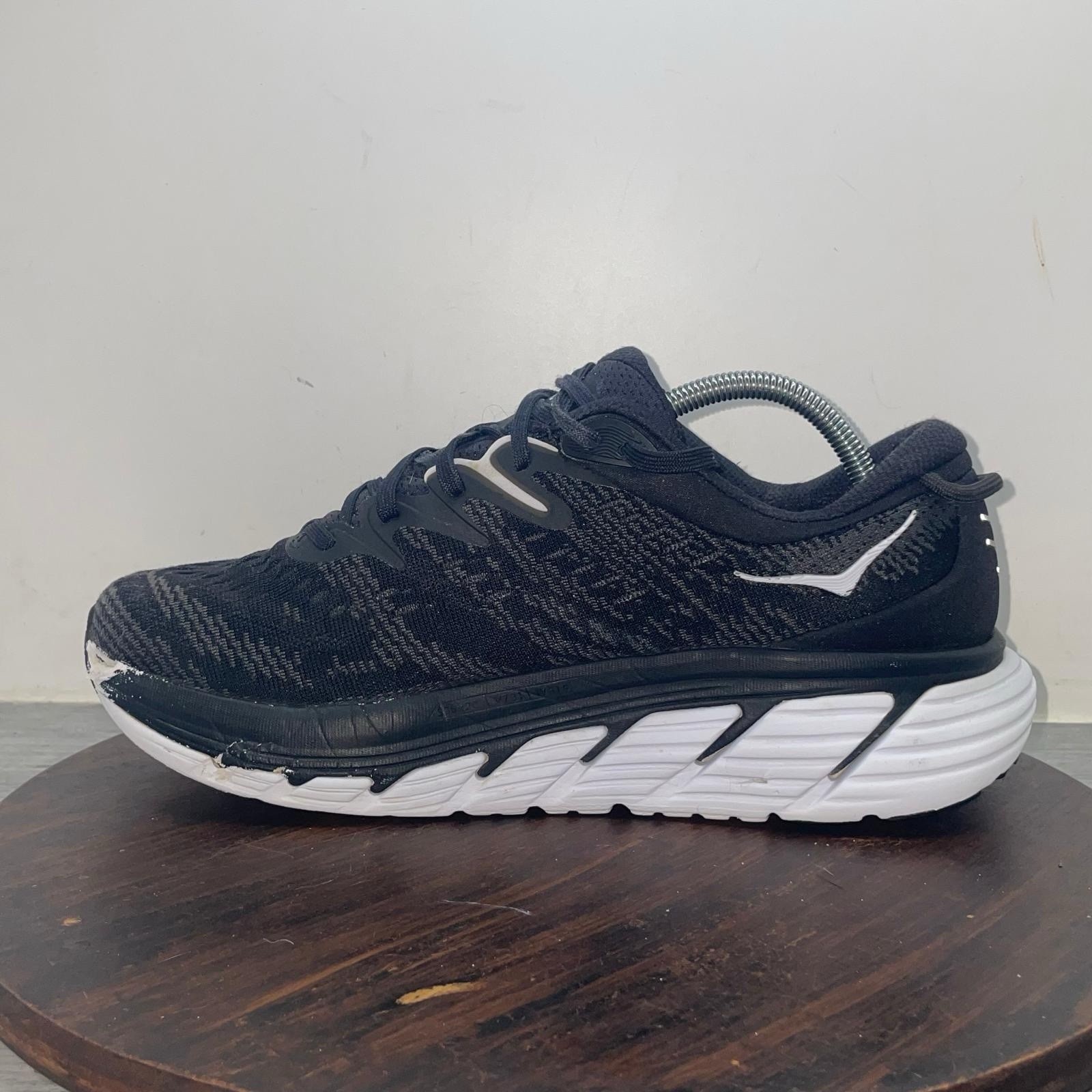 Hoka One One Gaviota 4 1123198-BWHT Sneakers Men’s 9.5 D Black Running Shoes thumbnail 2