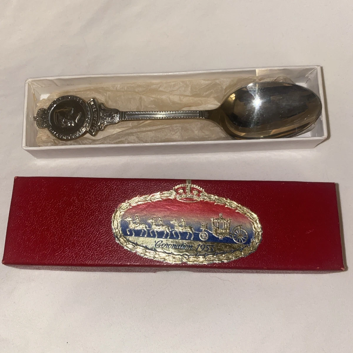 Elizabeth II (1952-2022) Royal Spoon Historical Royalty