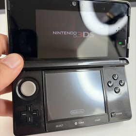 Nintendo 3DS Handheld Video Game Console Black CTR-001 (USA) W Charger US Model