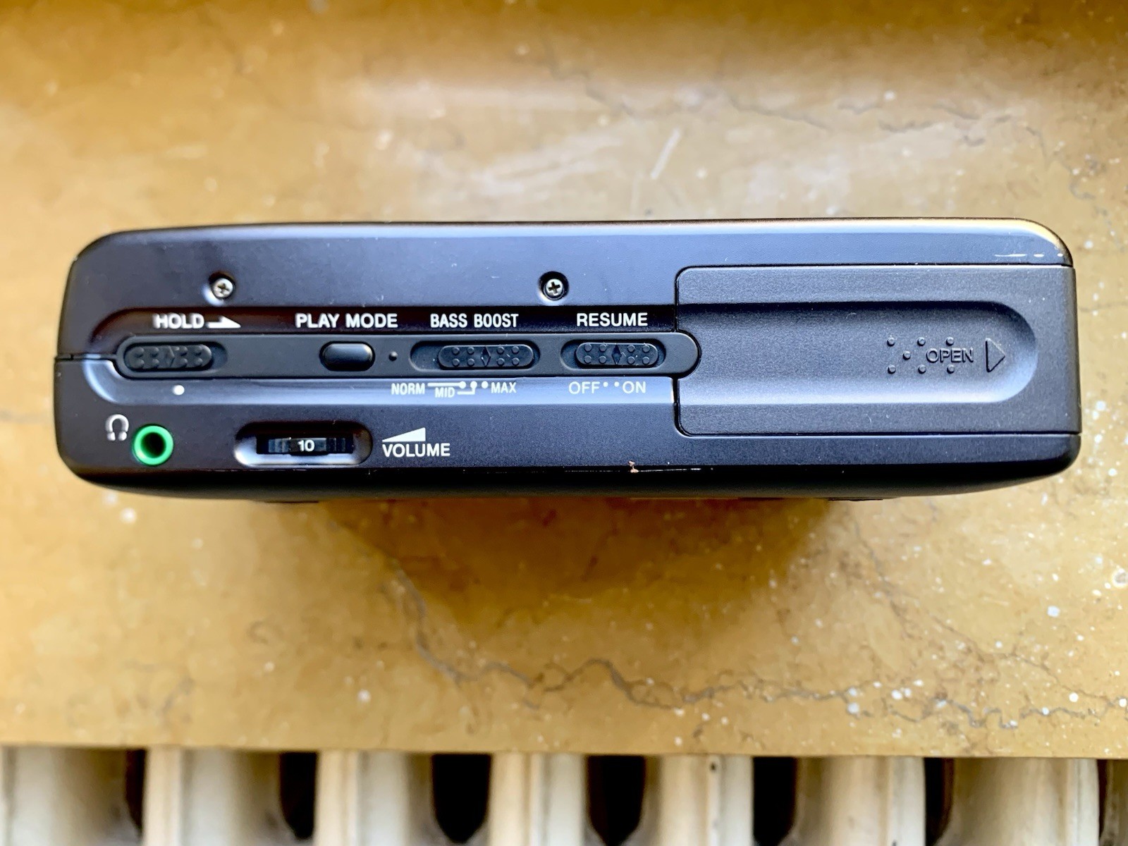 Sony MD Walkman MiniDisc Recorder MZ-1 EXCELLENT WORKING CONDITION