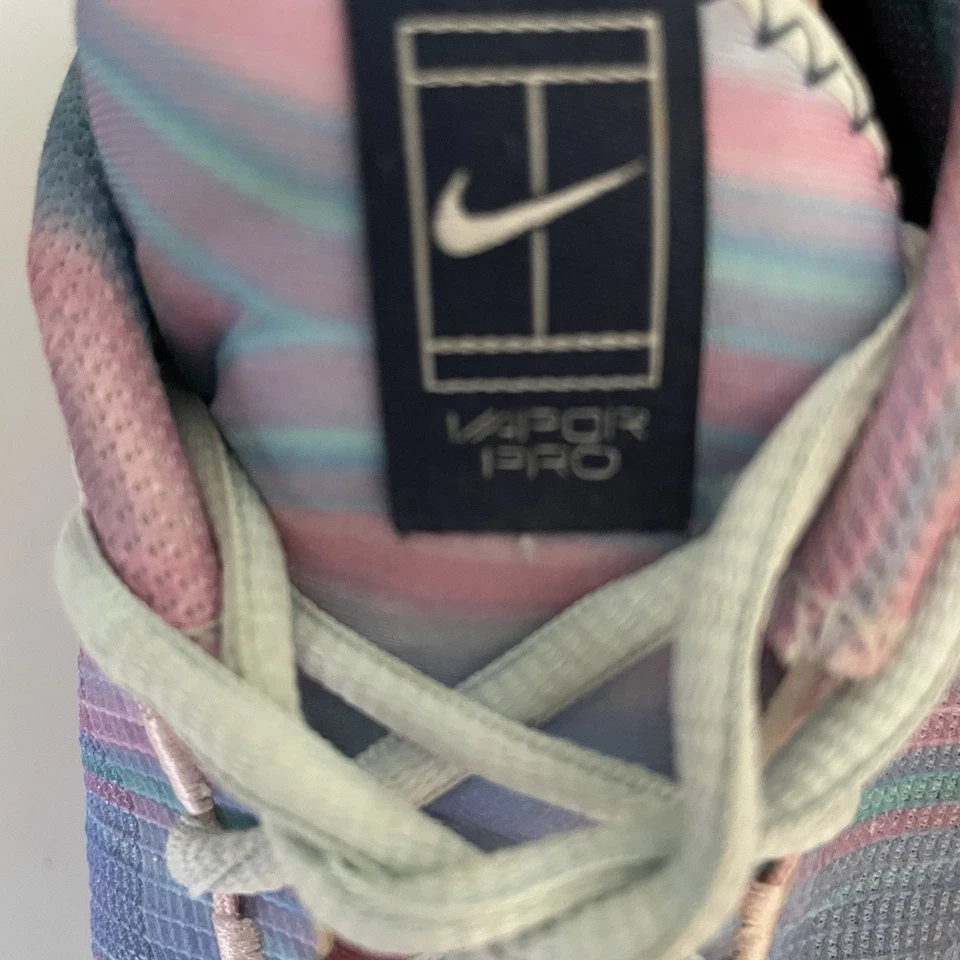 Nike Court Air Zoom Women’s Vapor Pro Tennis Shoe US 9.5 UK 7 EUR 41 Pink Blue - Image 4 of 4