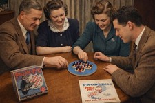 Vintage Complete Puzzle Peg Board Game Lubbers & Bell MFG. Co. 1931