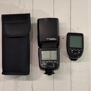 Godox TT685N Thinklite Camera Flash WITH XPro Wireless Controller for Nikon