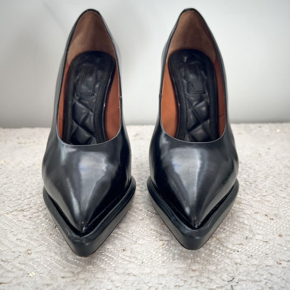 CELINE Heels Black Patent Leather Pointed Toe Platform High CELINE Heels Black Patent Leather Pointed Toe Platform High