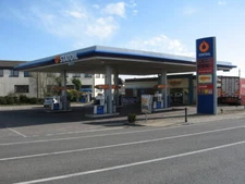 Photo 6x4 Rosslare Harbour petrol station Ballygerry Statoil filling stat c2008