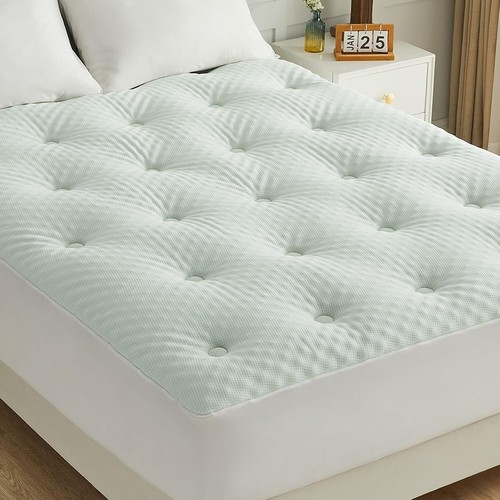Eco-Friendly Reversible Mattress Pad for California King - Maximum Sleep Comfort - Picture 3 of 9