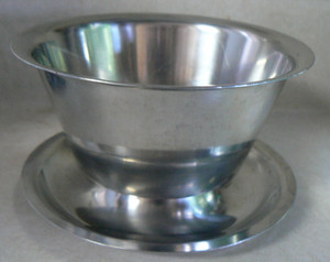 Stainless Gravy Boat Serving Bowl Dish 18/8 Denmark by Raimond 5.5 "x 3.25" Vtg