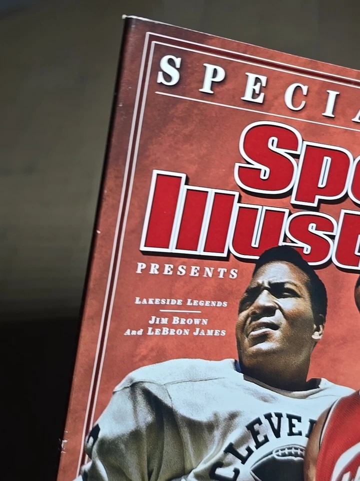 Lebron James Sports Illustrated Cleveland Collection Jim Brown '07 edición especial Foto 4 de 4