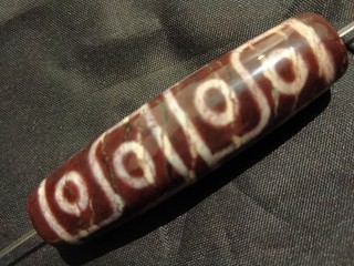 Good Quality Rare Tibetan Natural Old Agate Dzi 12Eyed Bead RR089