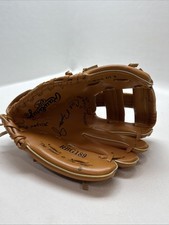 Rawlings Cal Ripken Jr RBG189 LH Youth Baseball Glove 8.5  Deep Well Pocket